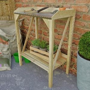 GREENHOUSES xx - Wooden potting tables