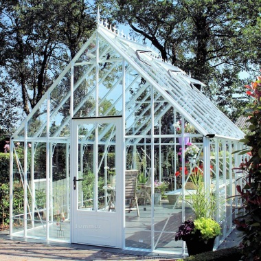 Robinsons Victorian Reigate Greenhouse - Glass To Ground